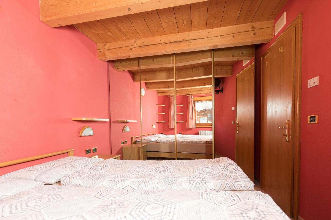 Baita Miralago - Appartamenti Abar Livigno Exterior photo